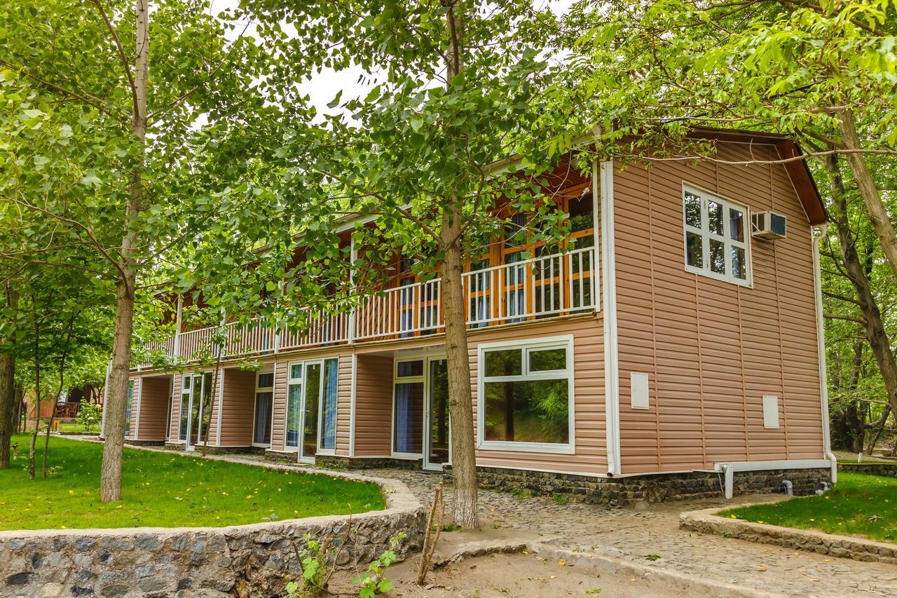 Basharu Resort Lankaran Exteriör bild